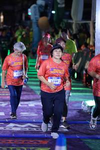 BIB: 3519, 3799
                            <button type="button" onclick="openModal(26260996)" class="btn btn-primary btn-sm float-right btn-popup" data-toggle="modal" data-target=".modal-high-quality">
                        <i class="fas fa-shopping-cart"></i> Add to Cart
                    </button>
                                            <button type="button" onclick="isThisMe(26260996, true)" class="btn btn-success btn-sm float-right btn-popup btn-isme hidden" data-toggle="tooltip" data-placement="bottom" title="นี่คือรูปของคุณใช่ไหม คลิกที่นี่เพื่อเอาเข้าอัลบั้ม">
                        <i class="fas fa-plus"></i> Add to album
                    </button>
                    <button type="button" onclick="isThisMe(26260996, false)" class="btn btn-warning btn-sm float-right btn-popup btn-isnotme hidden">
                        <i class="fas fa-ban"></i> Remove from album
                    </button>